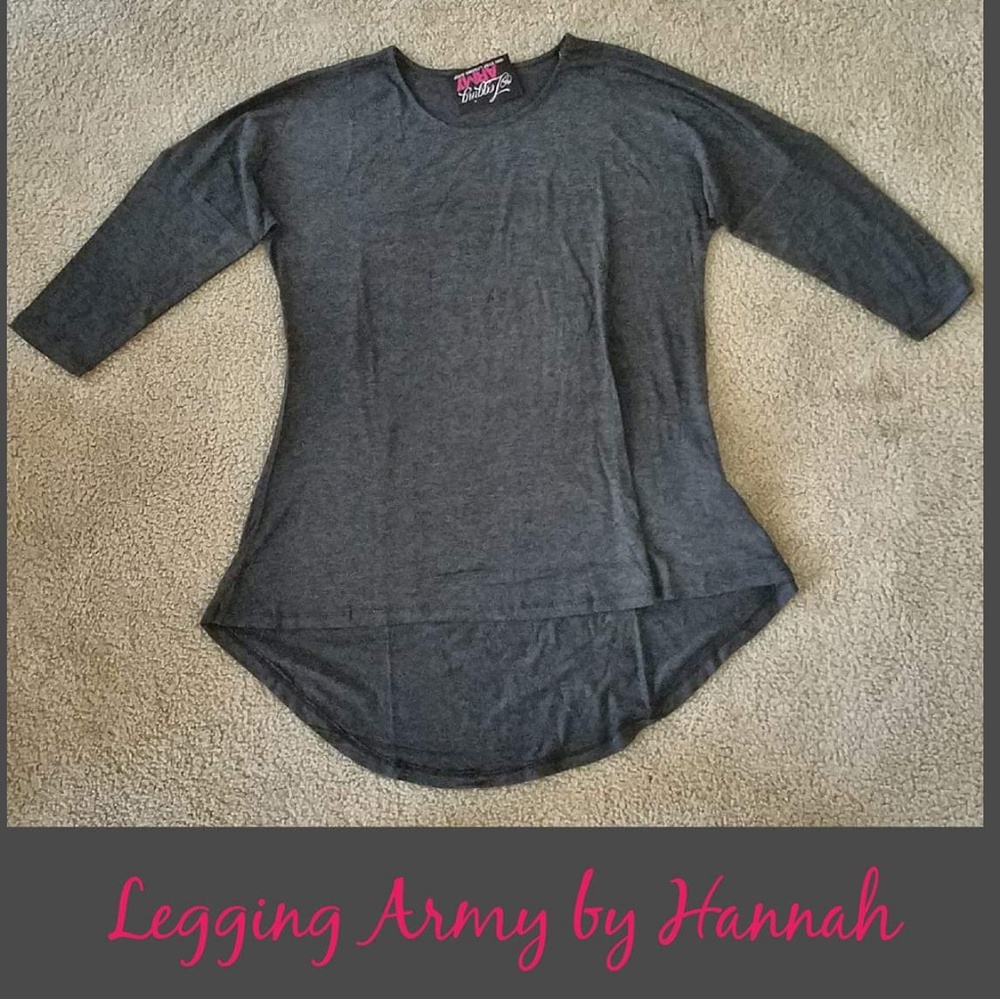3/4 Length Gray Shirt, Small